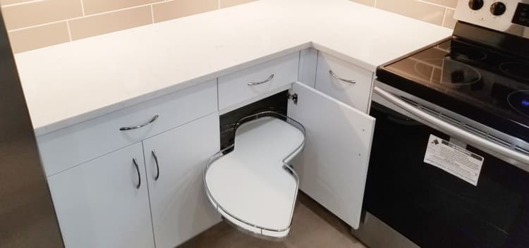 White Home - Extra Image 1